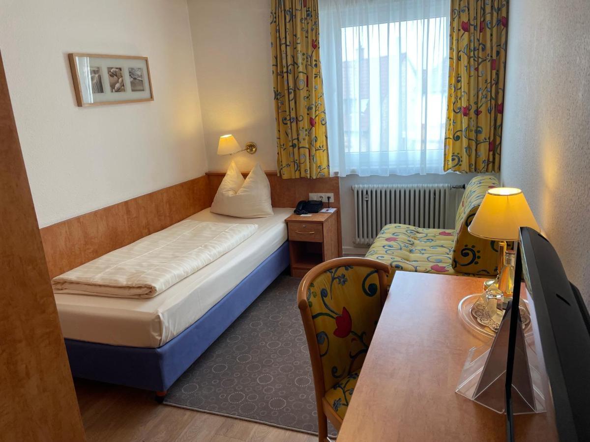 Hotel Ebnet Mutterstadt Esterno foto